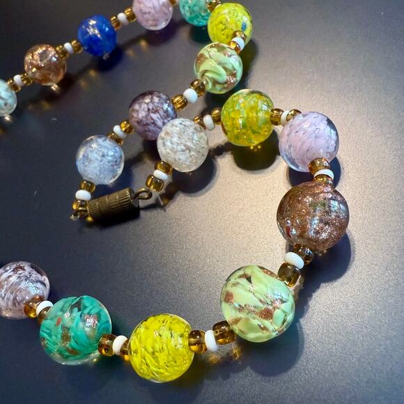 Colorful Sparkly Vintage Italian Glass Beaded Necklace - Picture 4 of 9